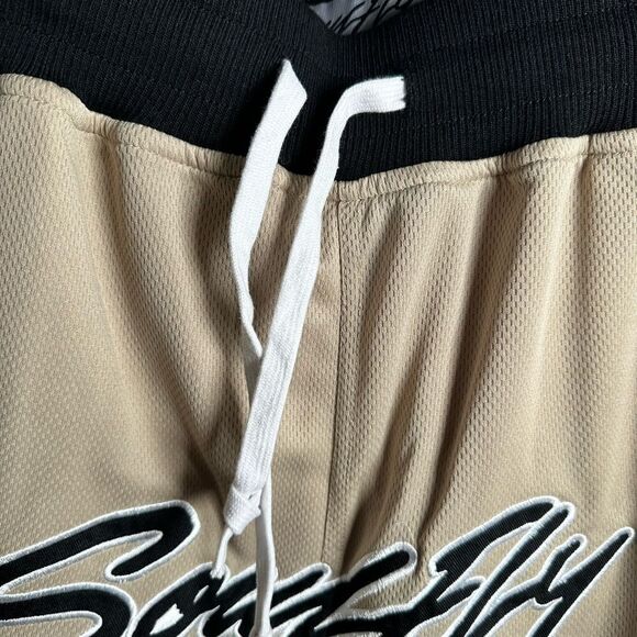 NWT Rod Wave SOULFLY Men’s Beige Shorts Butterfly Embroidered Patches & Logo 3XL - Picture 6 of 8